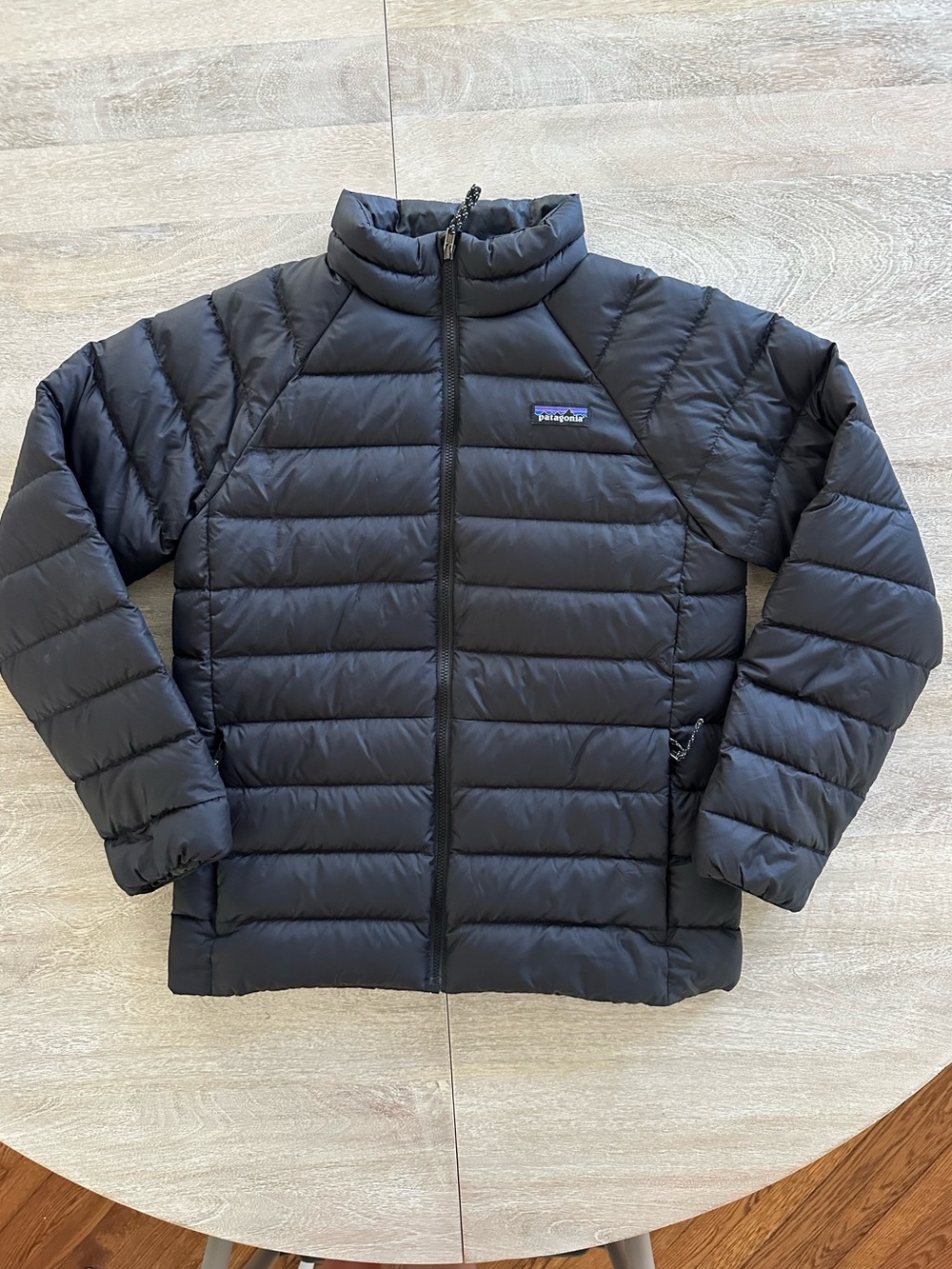 Patagonia Kids Down Black Sweater Jacket Size Large (12)